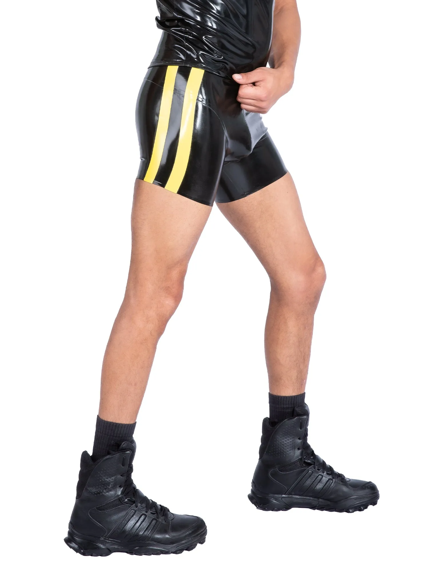Blazing Medium Length Shorts Black/Yellow