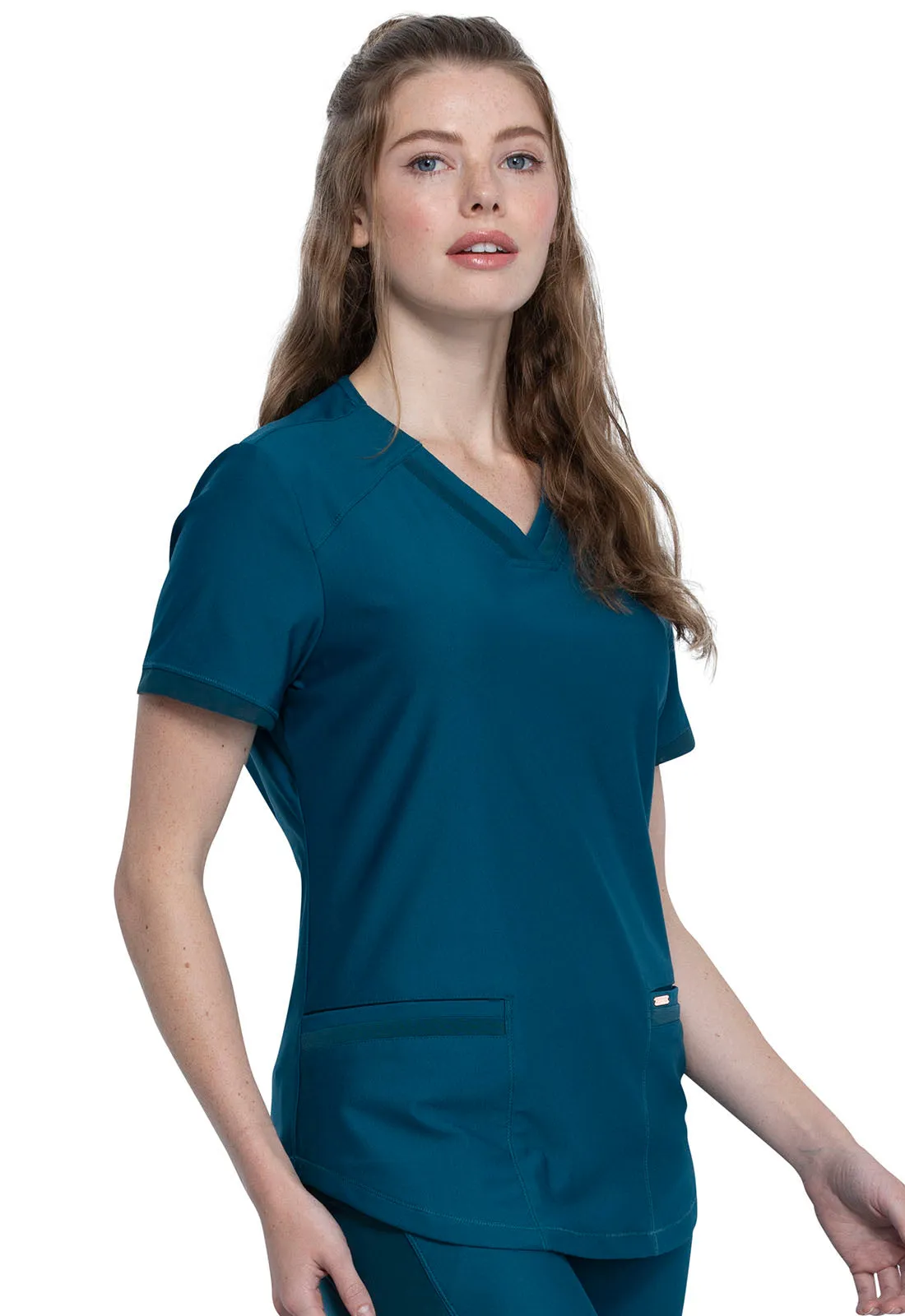 Form - Women's V-Neck Solid Top