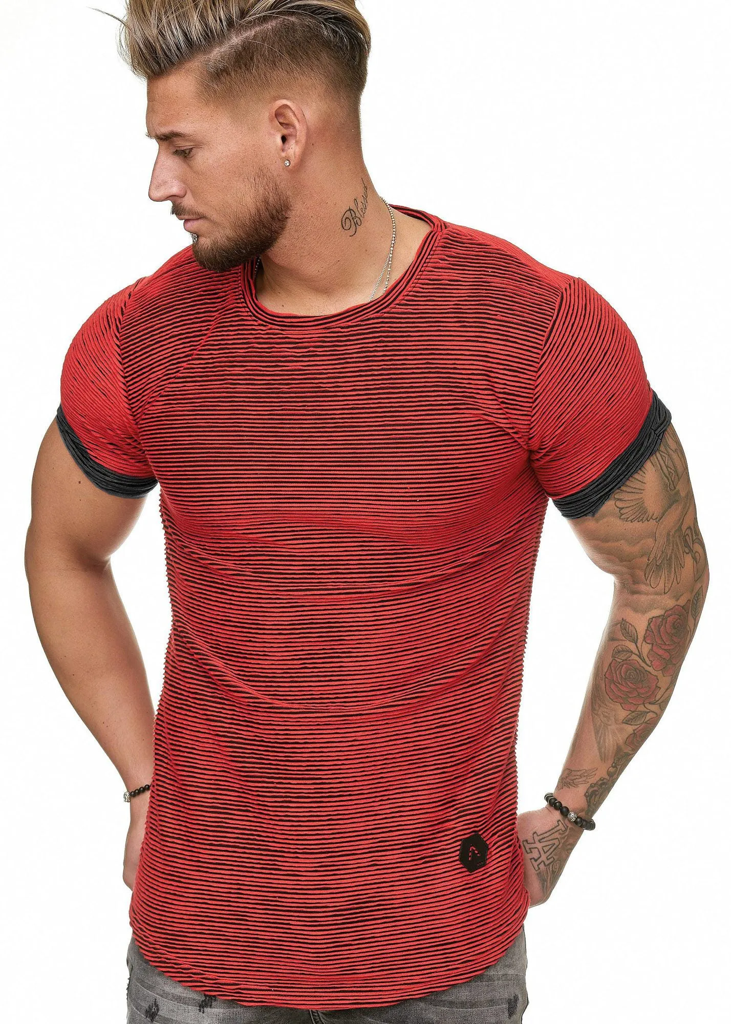 Grit T-Shirt - Red X0040B