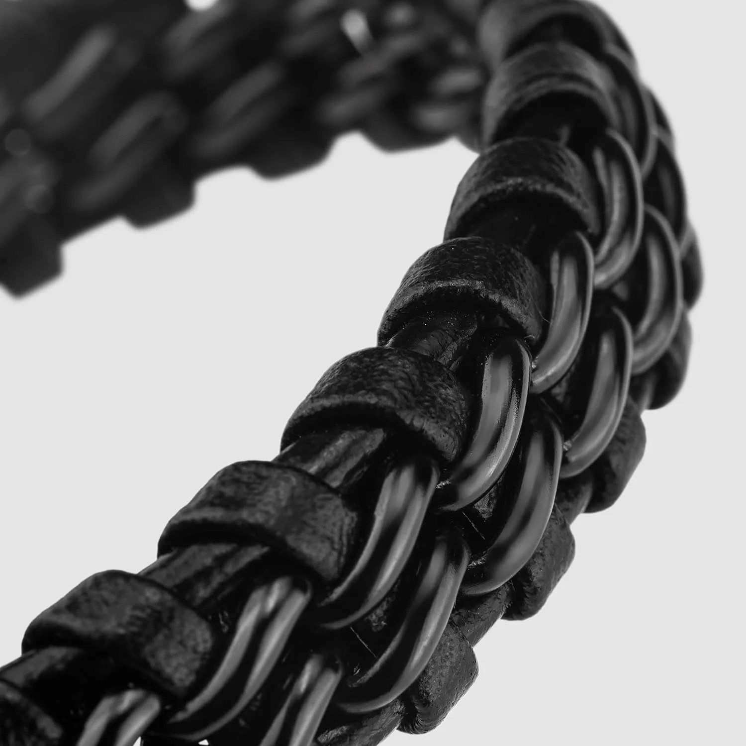 SERASAR | Premium Genuine Leather Bracelet [Steel] for Men in Black | Magnetic Stainless Steel Clasp in Black, Silver and Gold | Exclusive Jewellery Box | Great Gift Idea