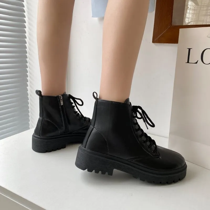 SH346 - Autumn Black Martin boots